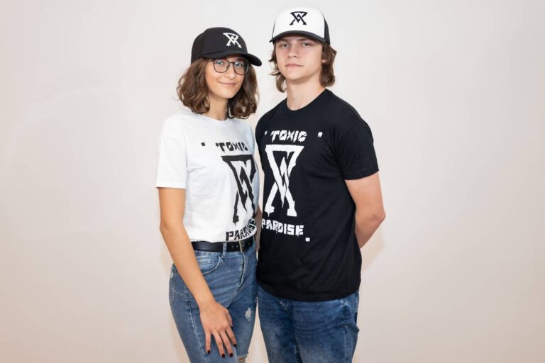 Unisex tričko - vel. XS až XXL - černé/bílé, Cena: 299,- Kč